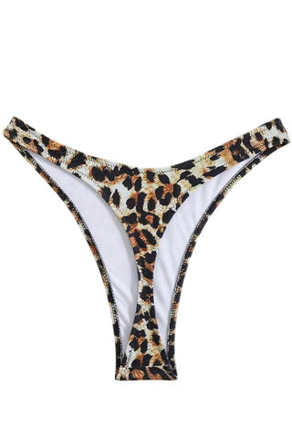Leopard bikini string λεπτομέρεια υφάσματος